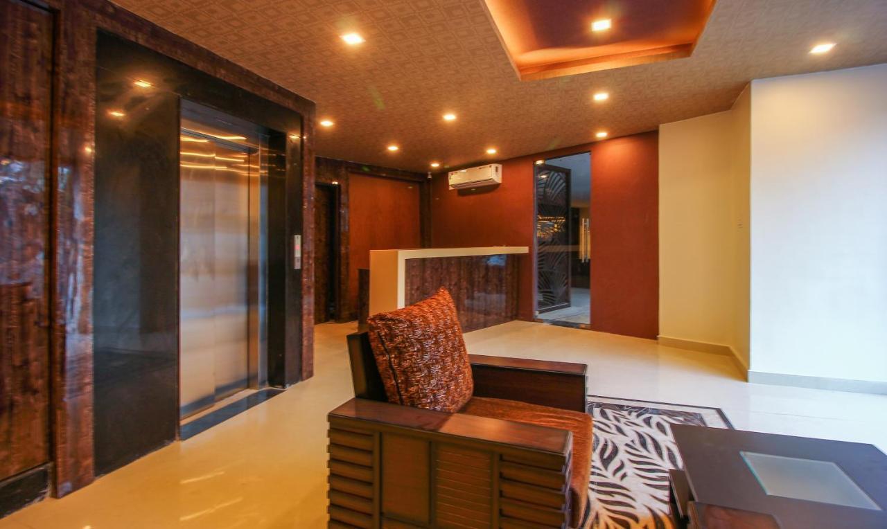 Treebo Address Inn, Banjara Hills Hajdarabad Zewnętrze zdjęcie
